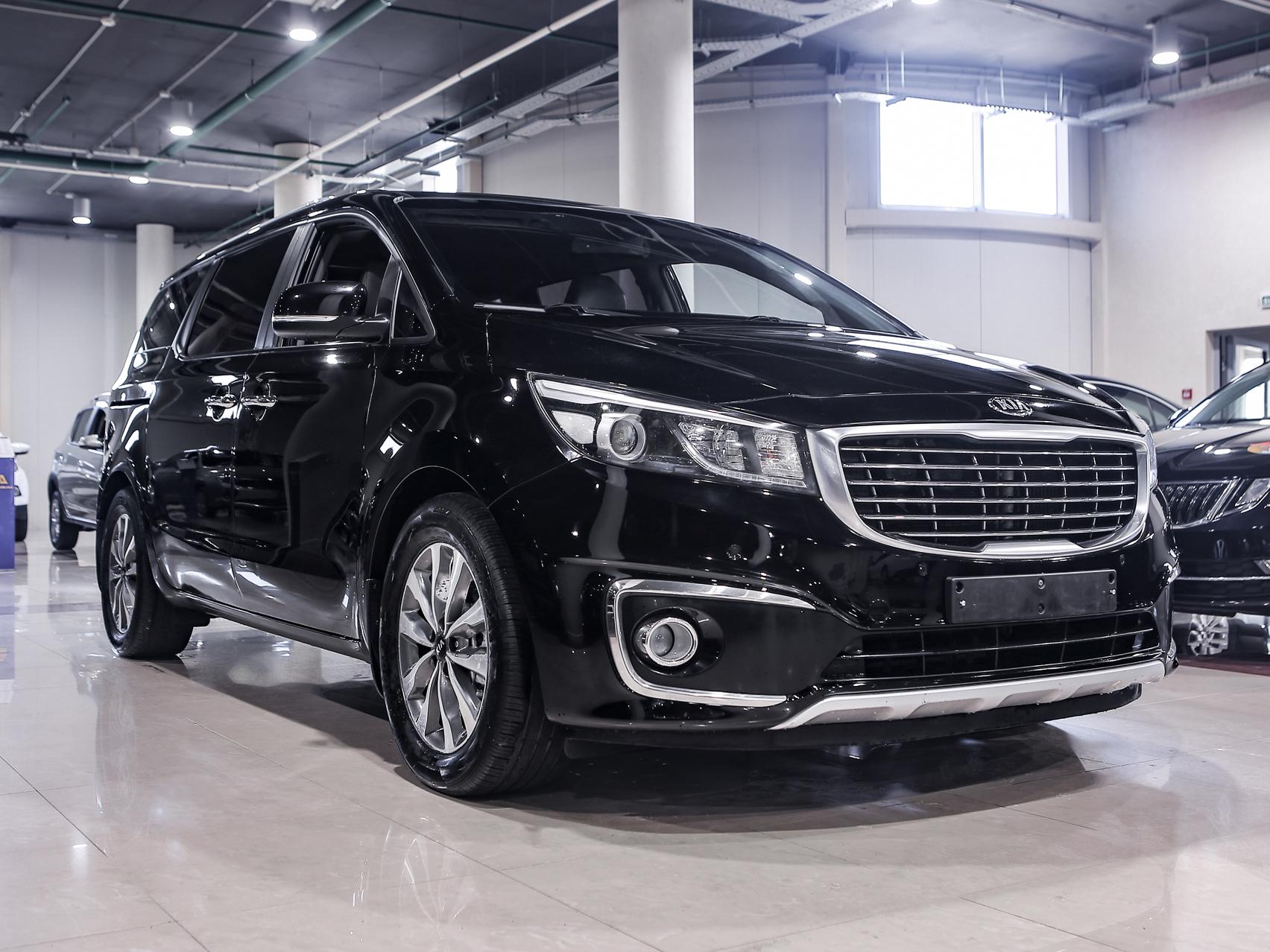 Купить Carnival с пробегом