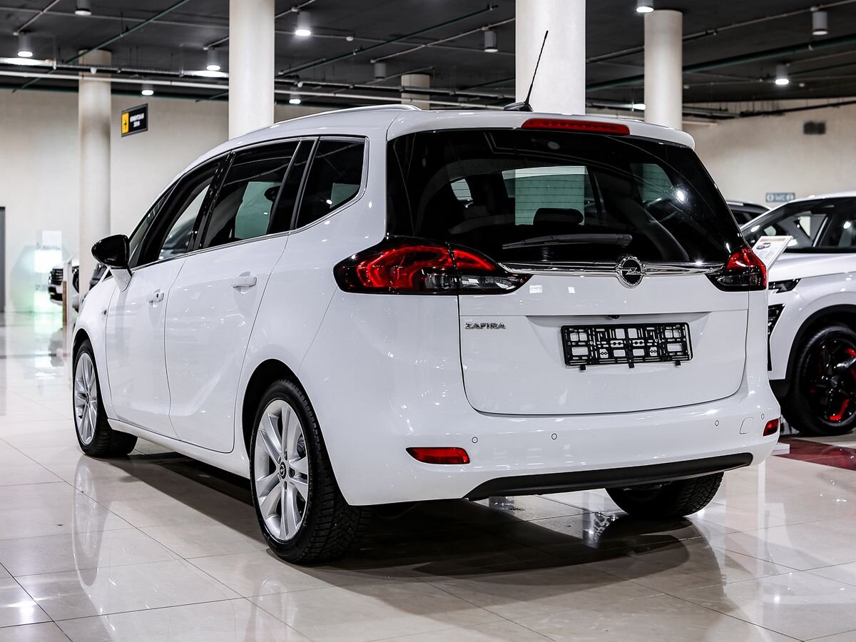 Купить Zafira с пробегом