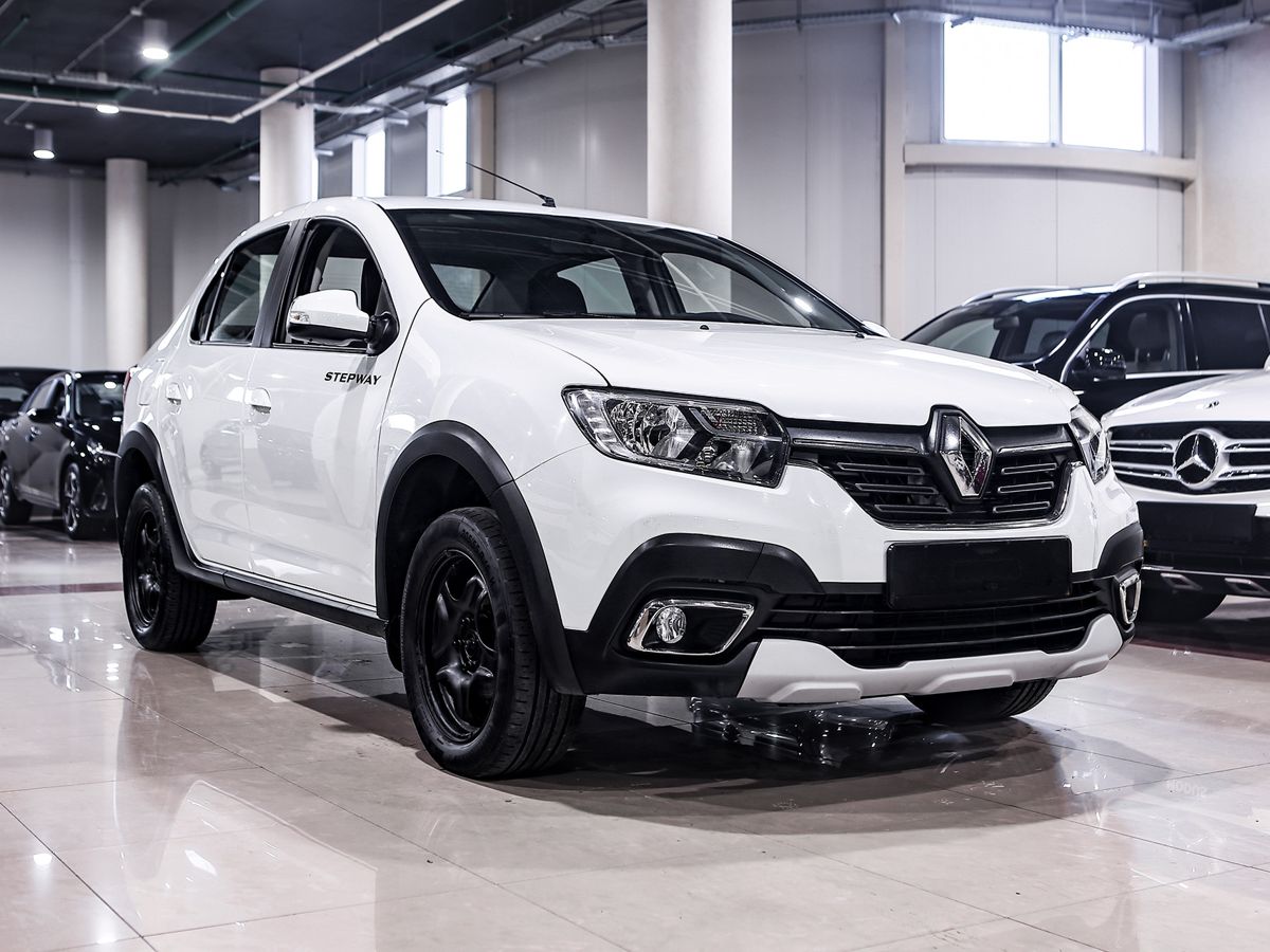 Купить Logan с пробегом